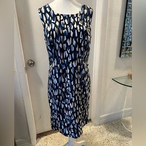 Briggs New York Abstract Blue and White Midi Dress